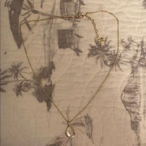 Kendra Scott necklace